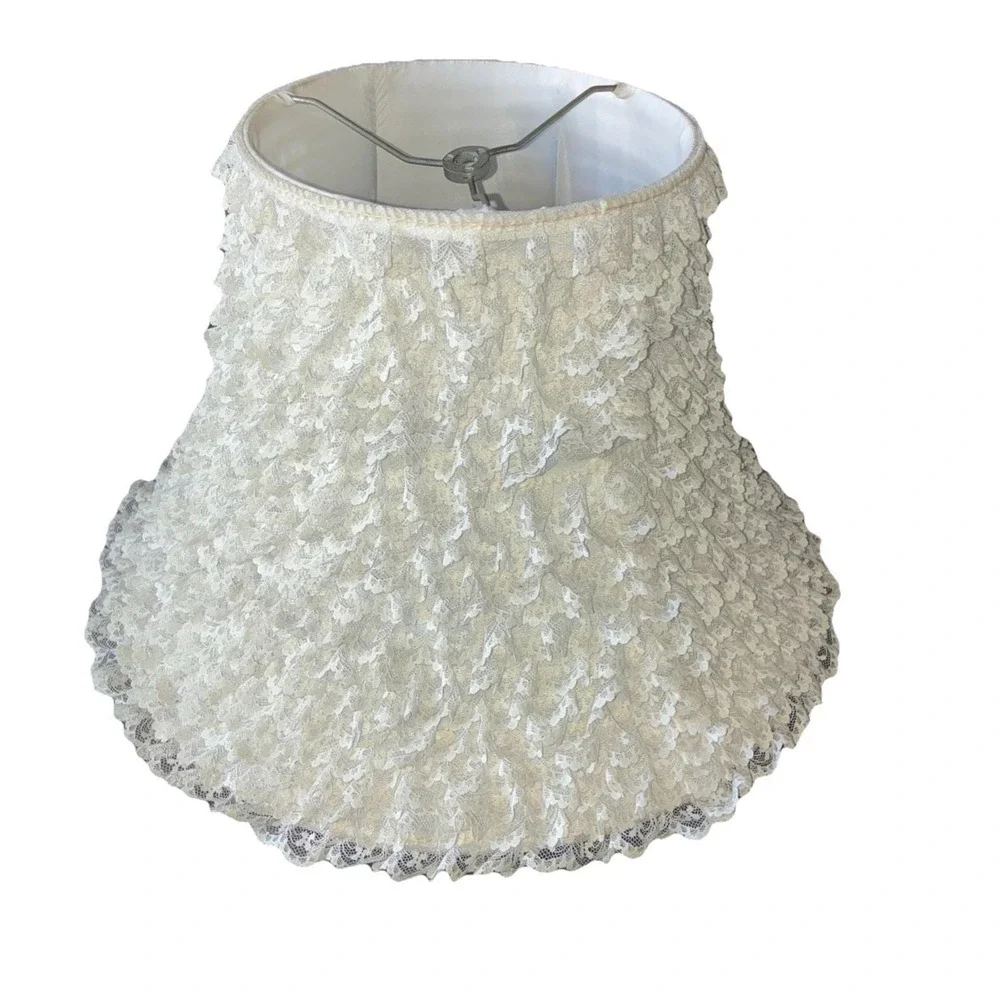 Vintage Lamp Shade White Lace Ruffles 16x11